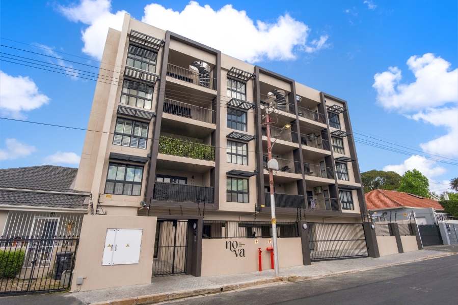 2 Bedroom Property for Sale in Wynberg Upper Western Cape